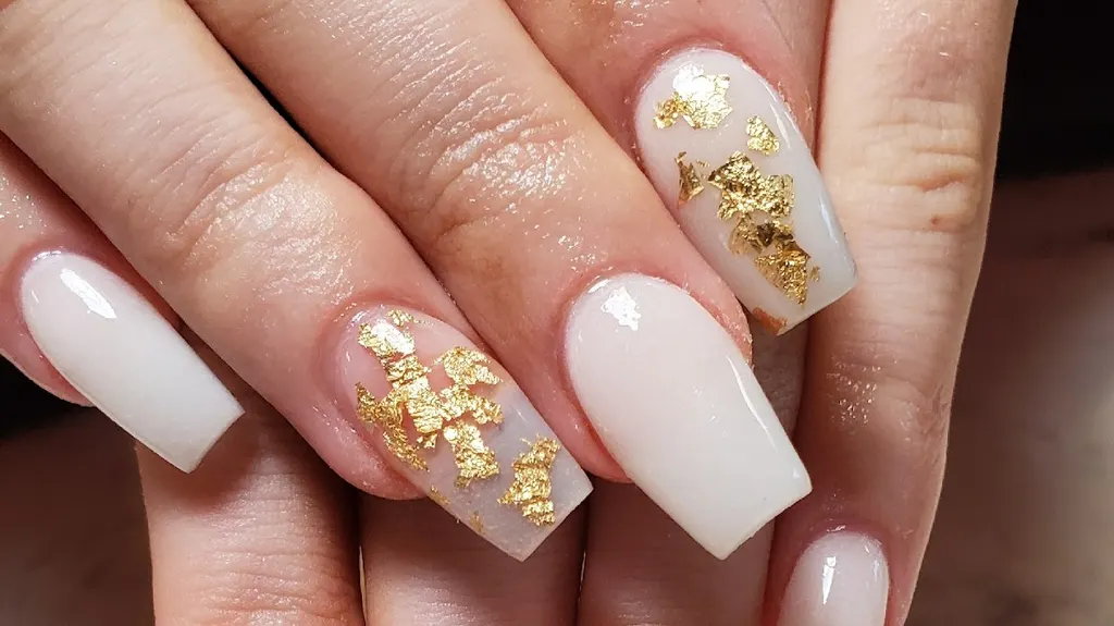 Exotic Nails — Nail salon in Elyria